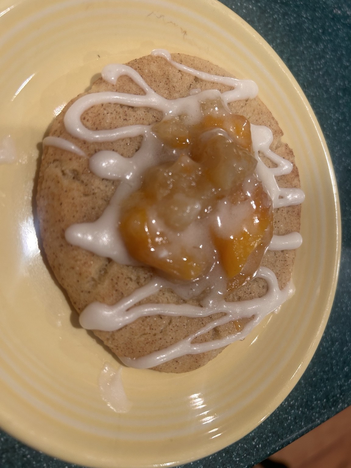Strawberry cookies with whipped topping